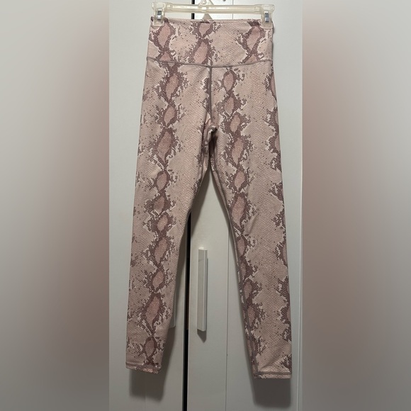 Varley Animal Snakeskin Print Leggings size XS - Picture 2 of 8